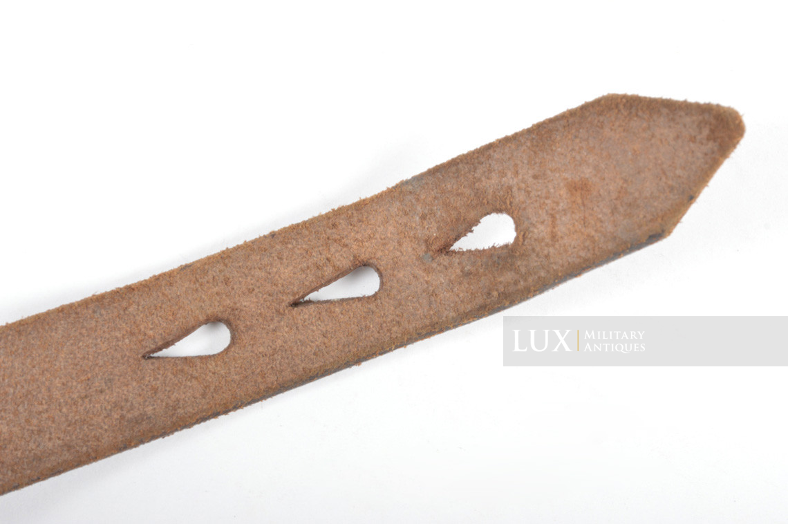 Late-war German K98 sling - photo 12