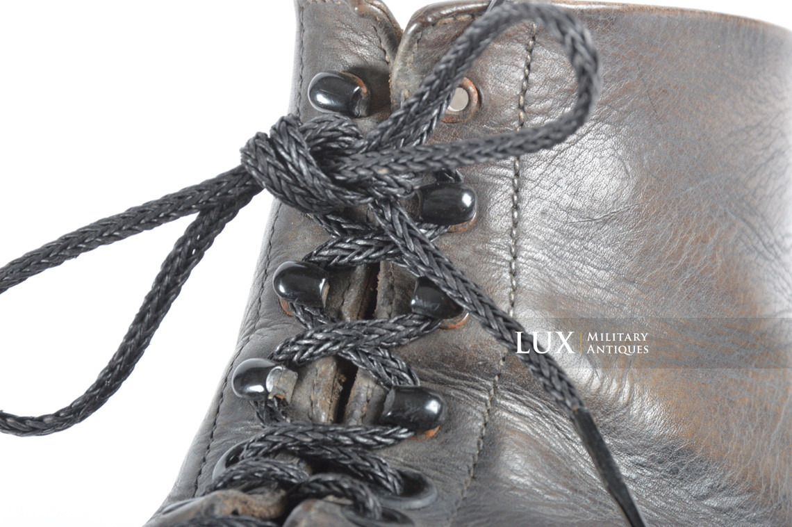 Early-war German low ankle combat boots, « combat worn » - photo 34