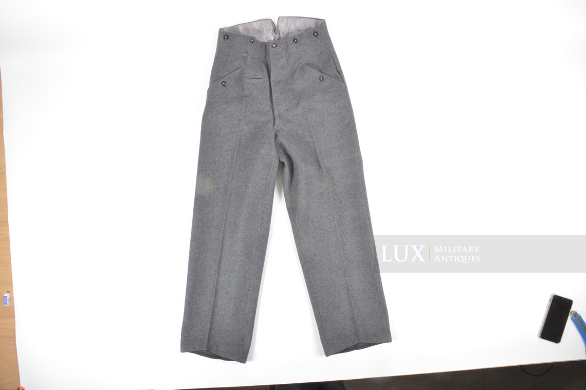 Pantalon M40 Luftwaffe fin de guerre, état neuf, « RBNr / B43 » - photo 13