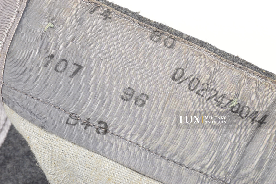 Pantalon M40 Luftwaffe fin de guerre, état neuf, « RBNr / B43 » - photo 22