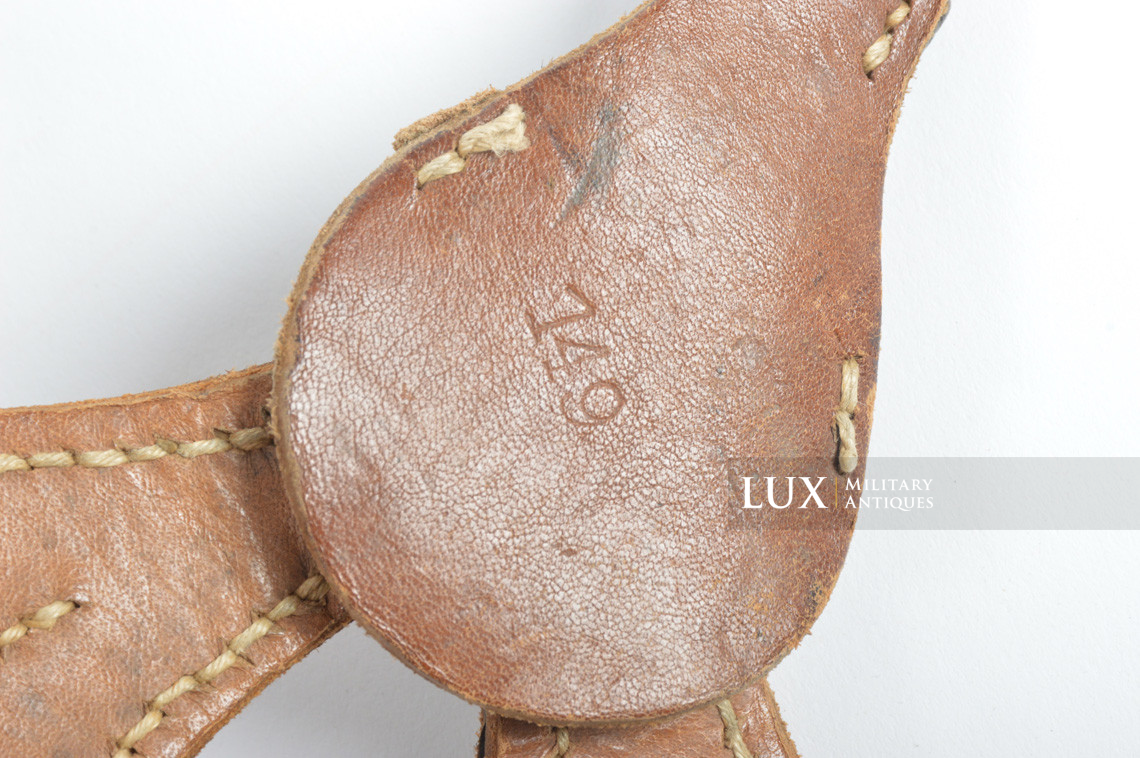 German late-war leather combat Y-straps - Lux Military Antiques - photo 21