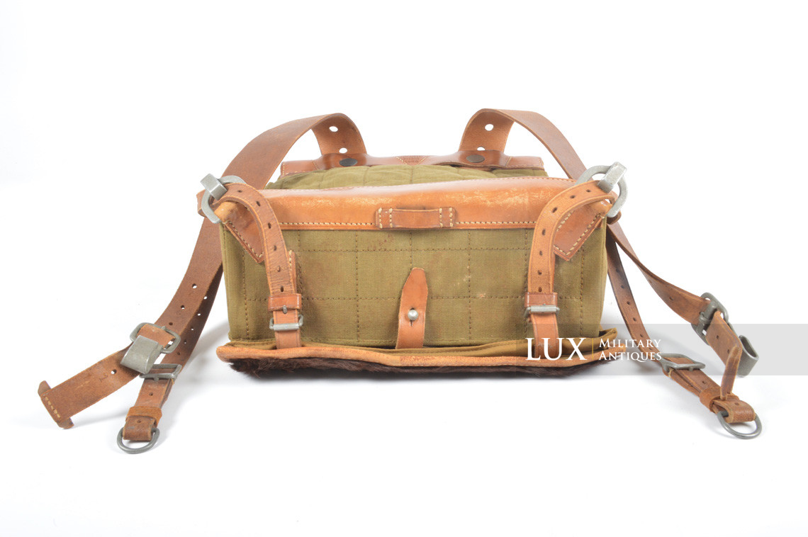Unissued early German combat medics backpack, « 1940 » - photo 17