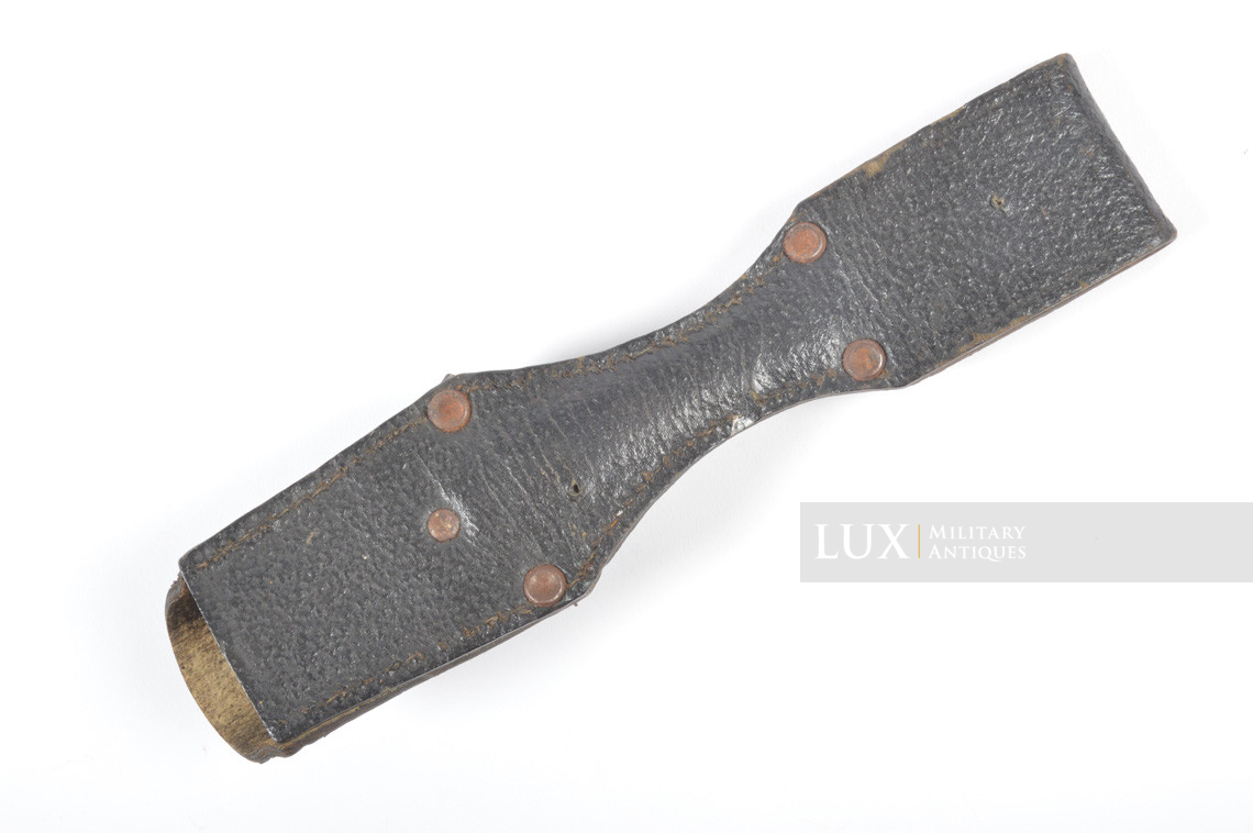 Rare German ersatz k98 bayonet frog, « late-war / last-ditch » - photo 9