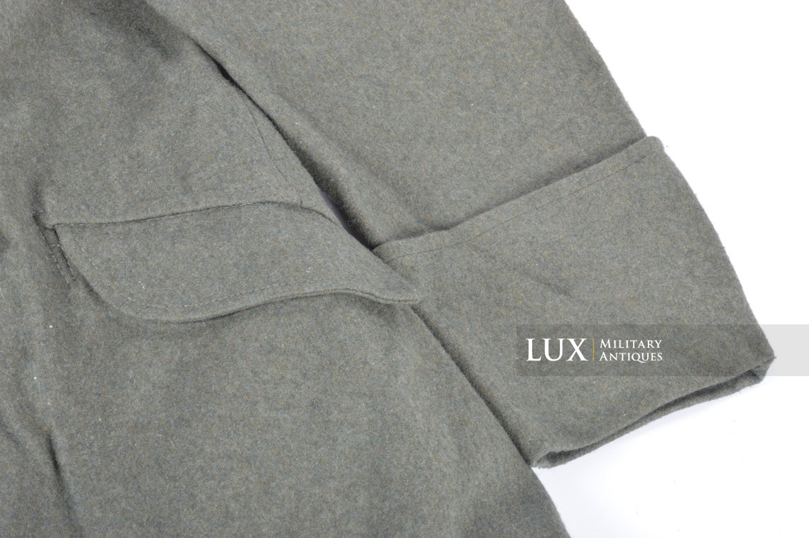 Unissued late-war German Heer winter wool overcoat, « RBNr - 1944 » - photo 10