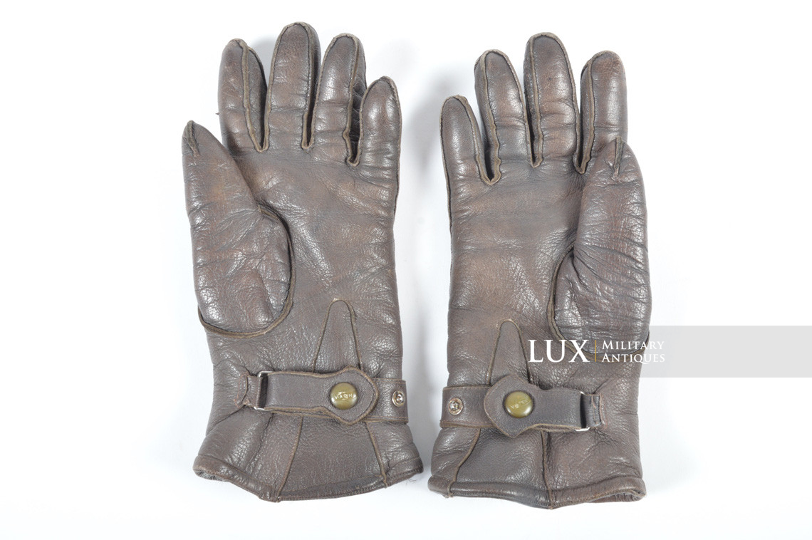 Paire de gants allemands d'officer en cuir fourrés - photo 8