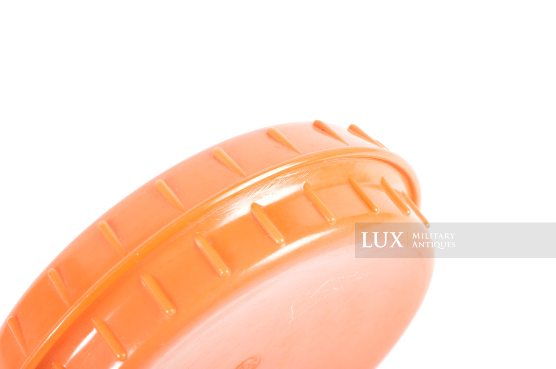 German orange bakelite butterdish - Lux Military Antiques - photo 10