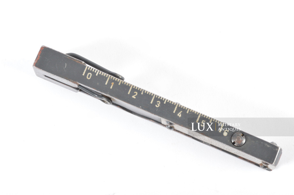 German indirect fire calculator, « Deckungswinkelmesser » - photo 10