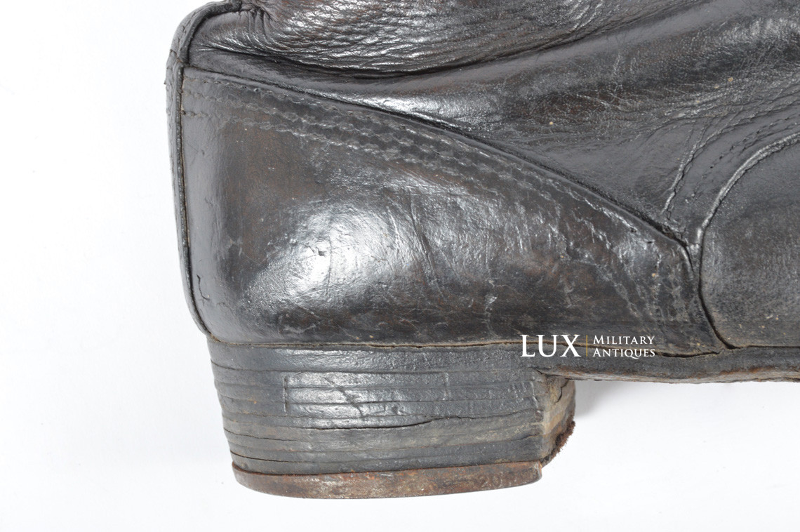 Mid-war German low ankle combat boots, « 1942 » - photo 10