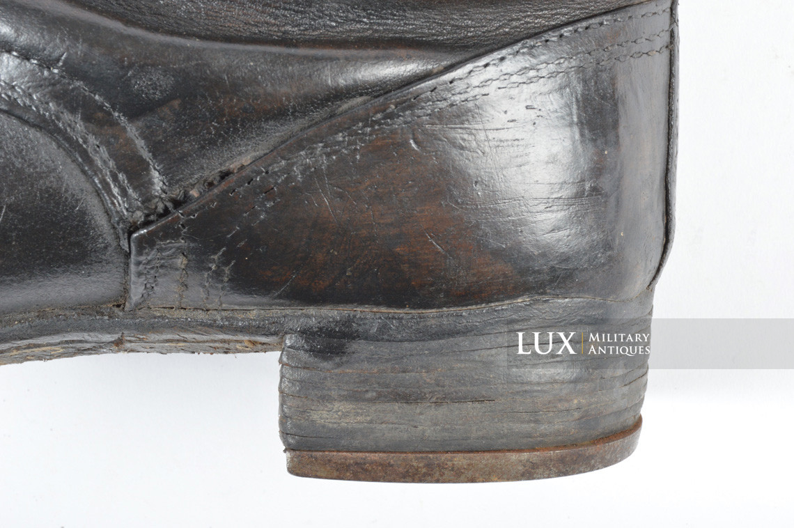 Mid-war German low ankle combat boots, « 1942 » - photo 14