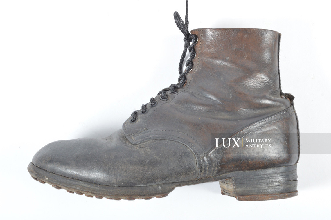 Mid-war German low ankle combat boots, « 1942 » - photo 24