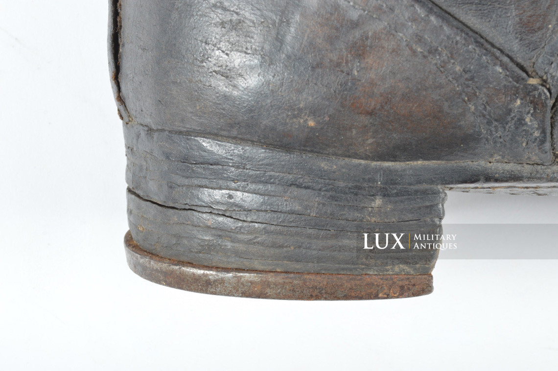 Mid-war German low ankle combat boots, « 1942 » - photo 31