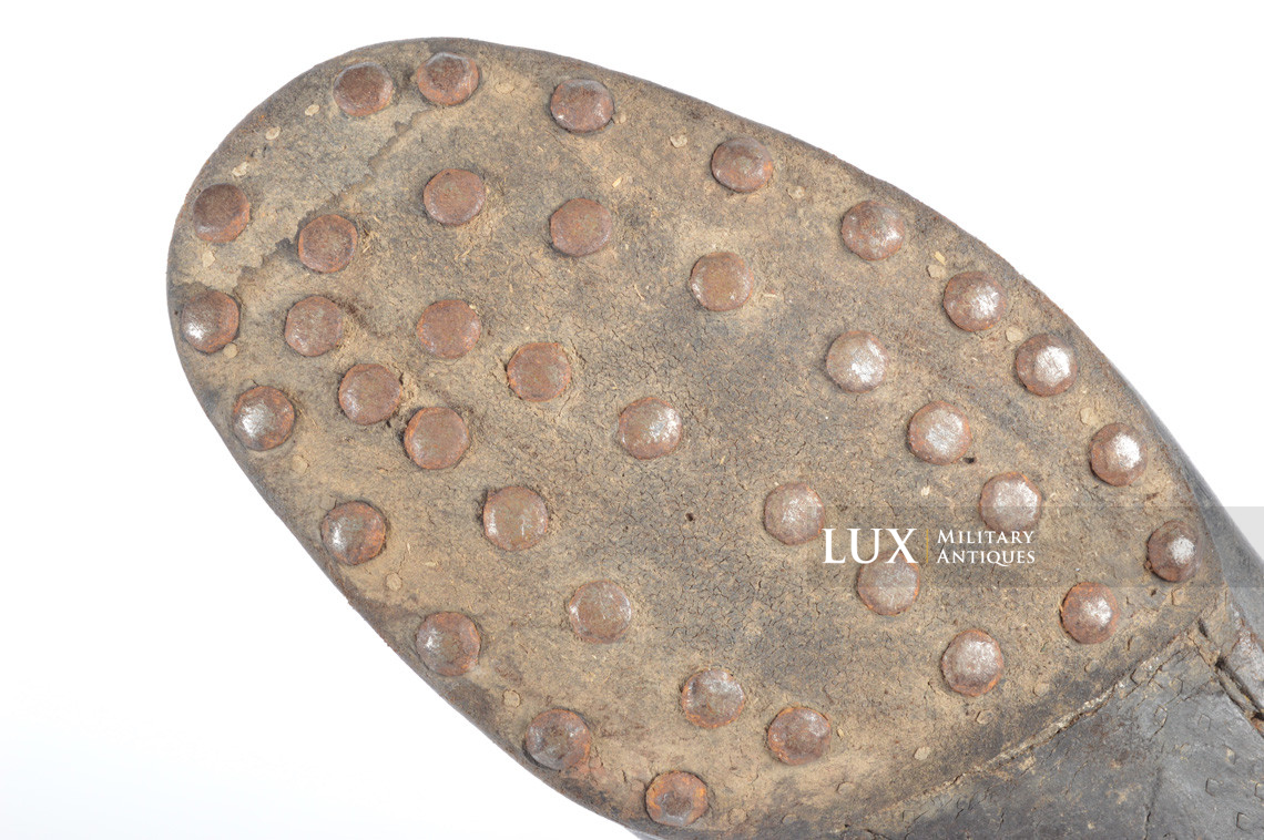 Mid-war German low ankle combat boots, « 1942 » - photo 38