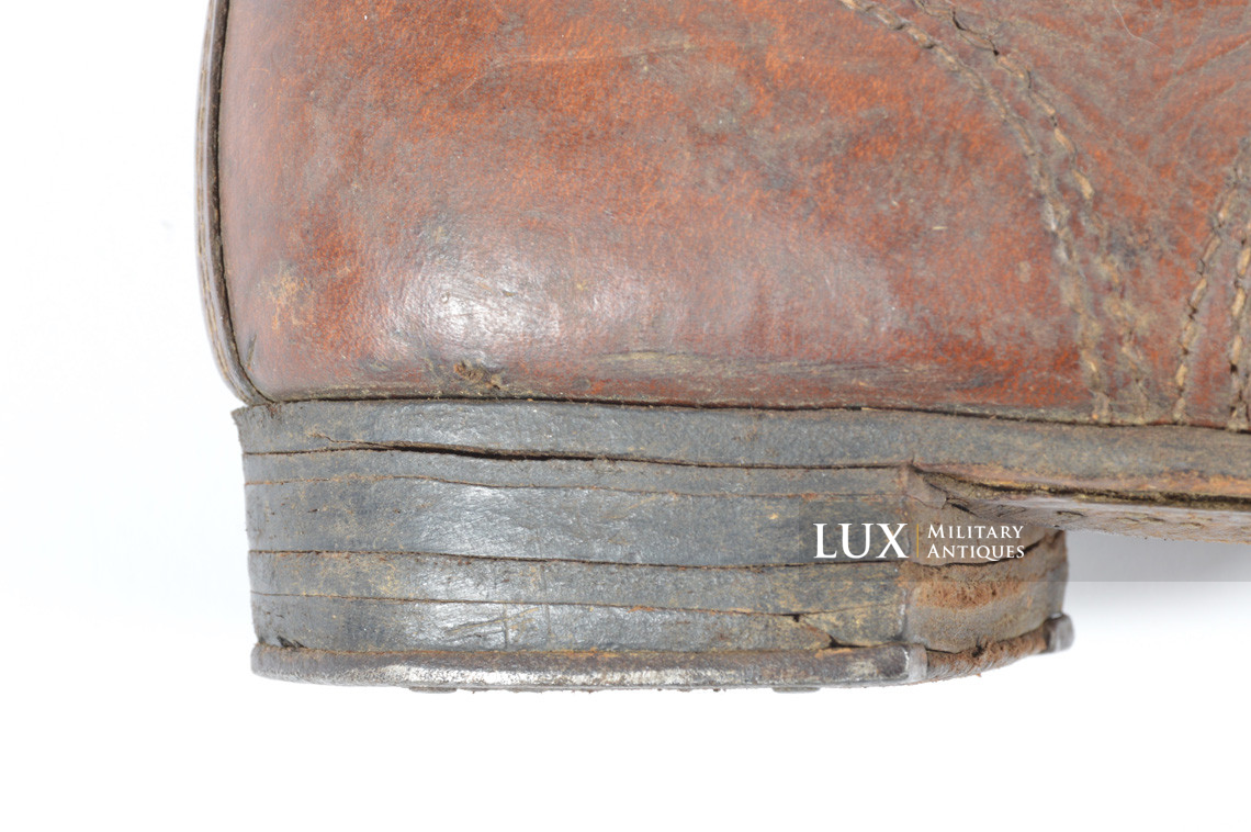 Late-war German low ankle combat boots - Lux Military Antiques - photo 10