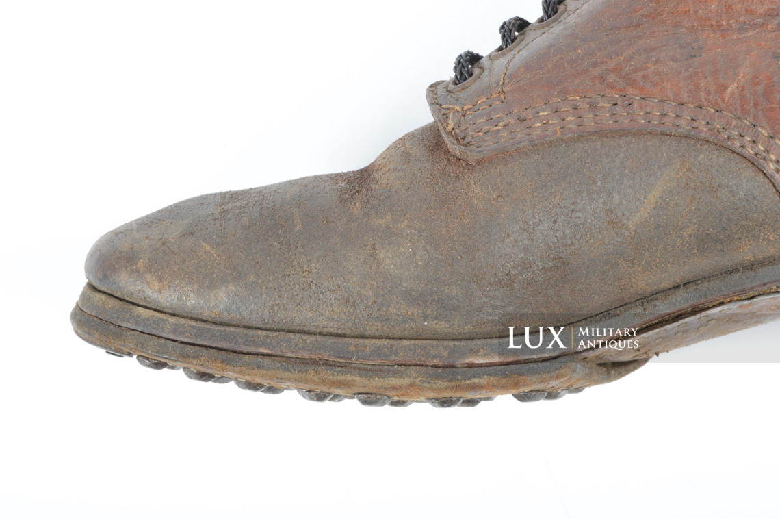 Late-war German low ankle combat boots - Lux Military Antiques - photo 15