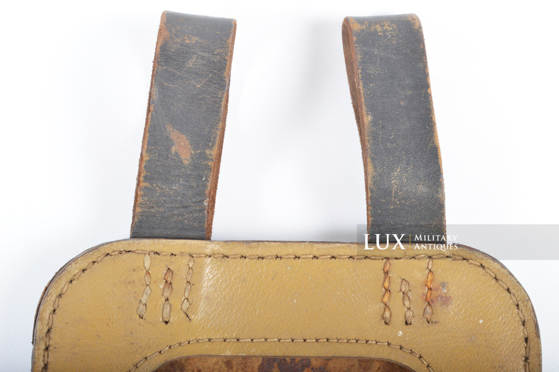 German late-war tan pressed cardboard entreating tool carrying case, « eue/44 » - photo 7
