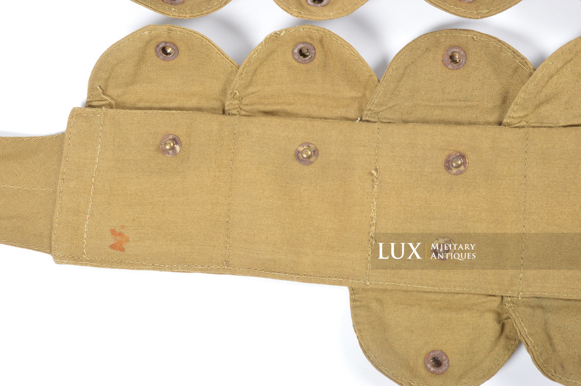 Late-war paratrooper's k98 tan ammunition bandoleer, « 1944 » - photo 21