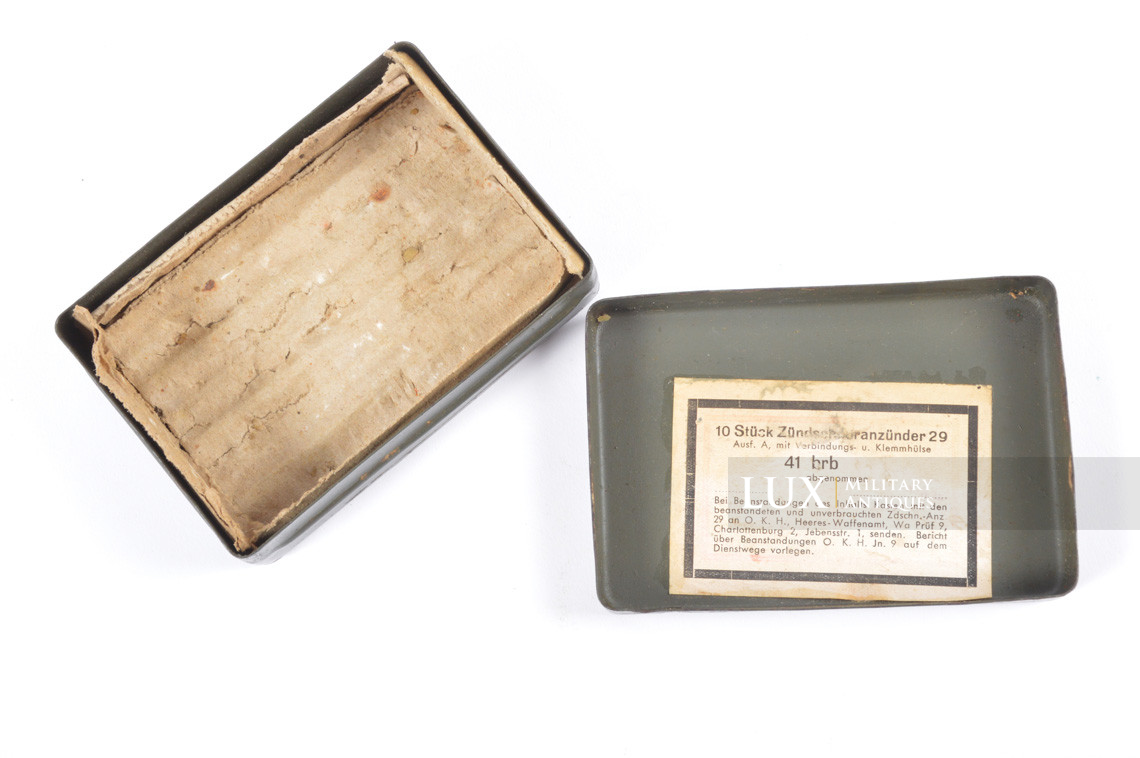 German M29 friction fuze box, « 10 stück Zündschnuranzünder 29 » - photo 11