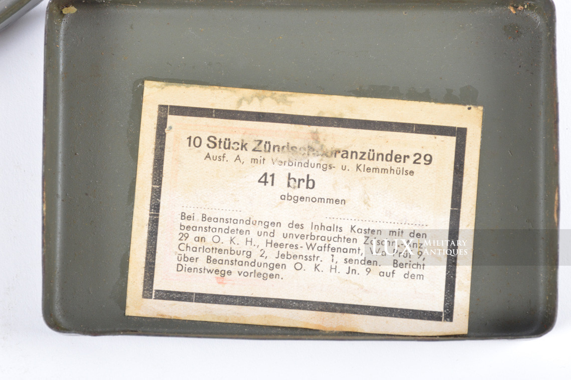 German M29 friction fuze box, « 10 stück Zündschnuranzünder 29 » - photo 13