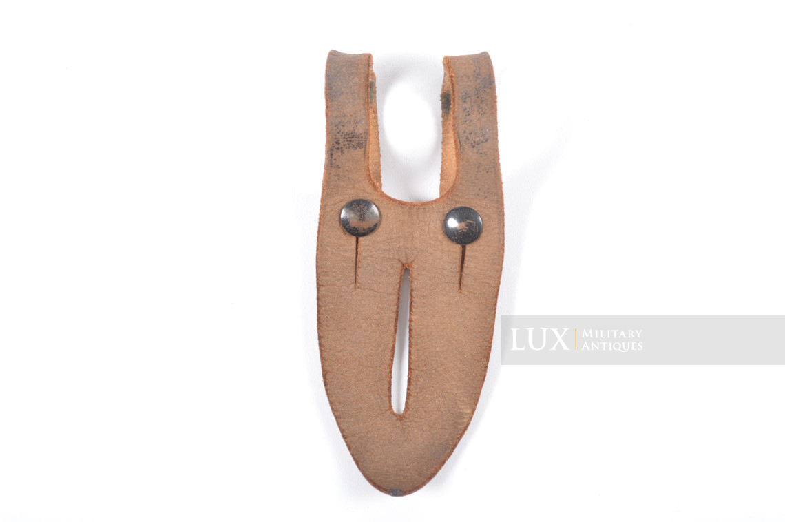 Early German binocular buttoning flap - Lux Military Antiques - photo 4