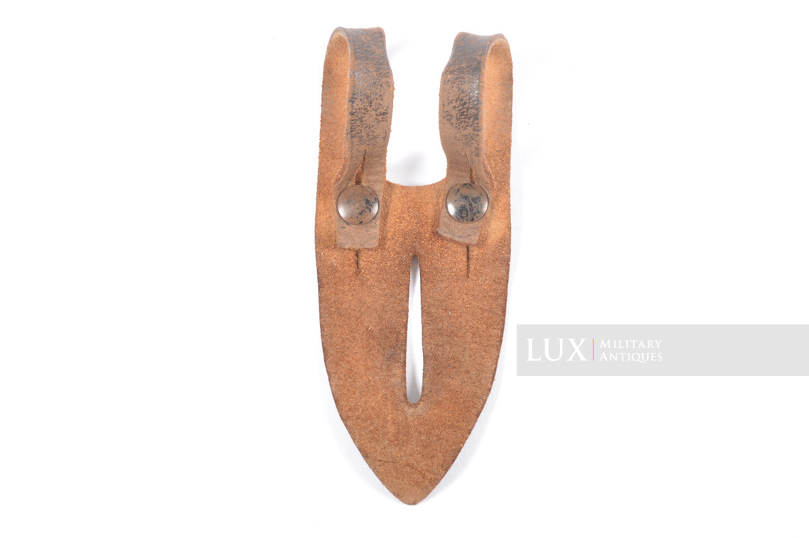 Early German binocular buttoning flap - photo 7