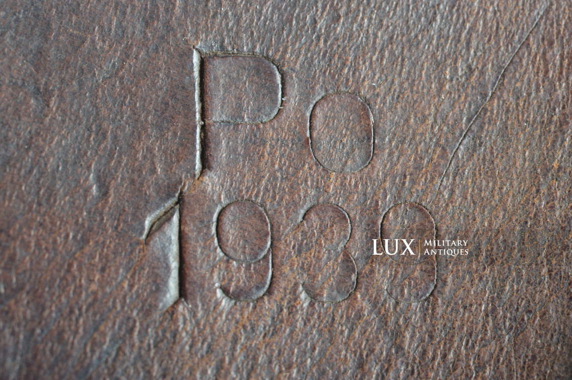Early Waffen-SS combat leather belt, « SS 1/39 RZM » - photo 11