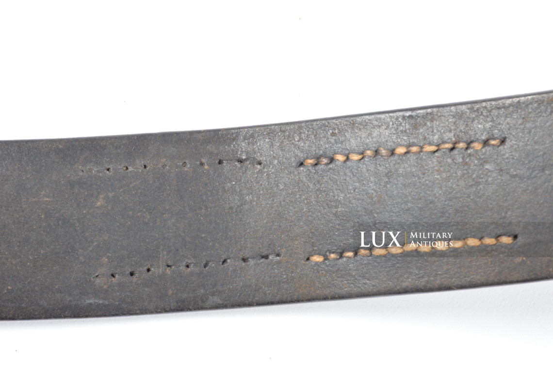 Early Waffen-SS combat leather belt, « SS 1/39 RZM » - photo 13