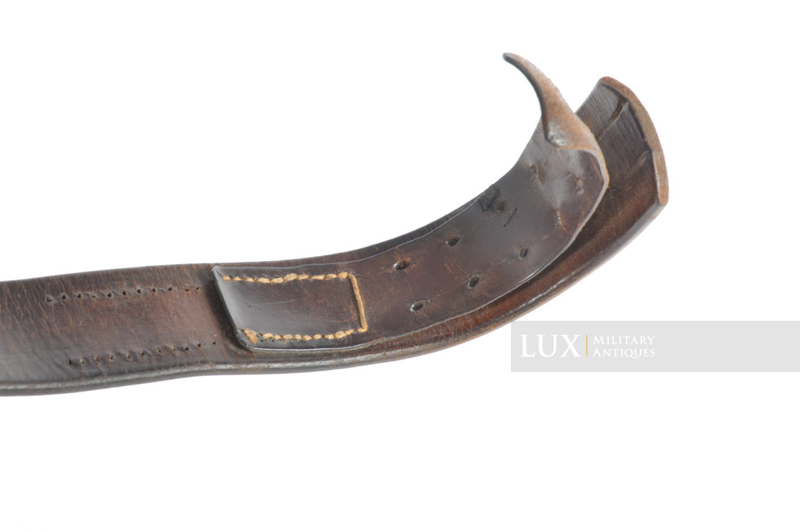 Early Waffen-SS combat leather belt, « SS 1/39 RZM » - photo 14