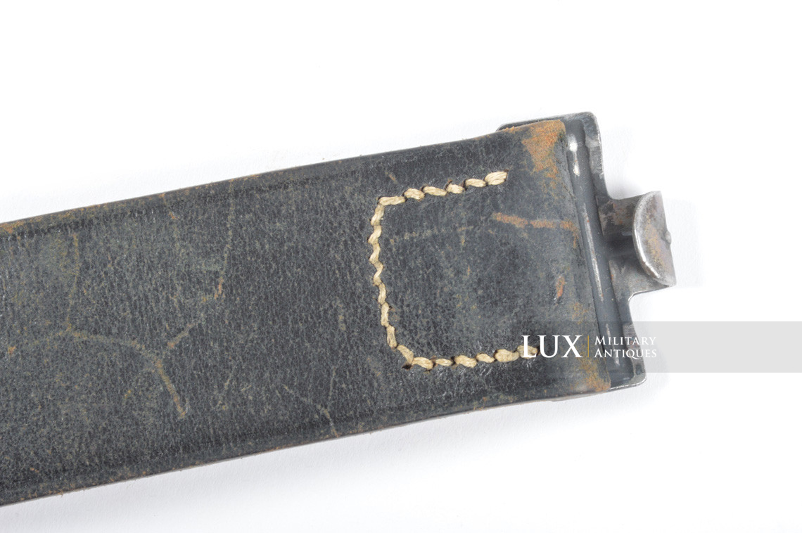 Mid-war German Luftwaffe combat service leather belt, « Eigentum D. Waffen » - photo 7