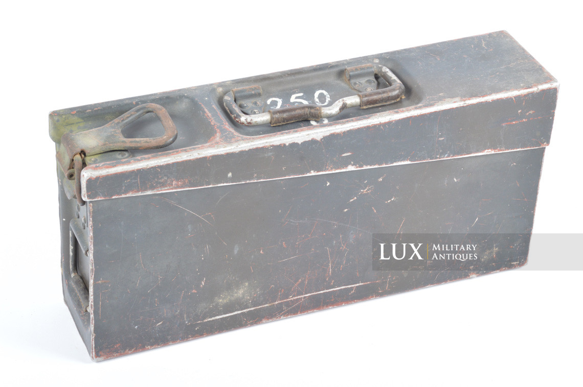 German early camouflage MG34/42 ammunitions case, « 1939 » - photo 4