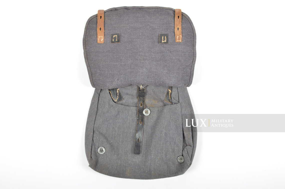 Late-war German Luftwaffe issued breadbag - photo 11