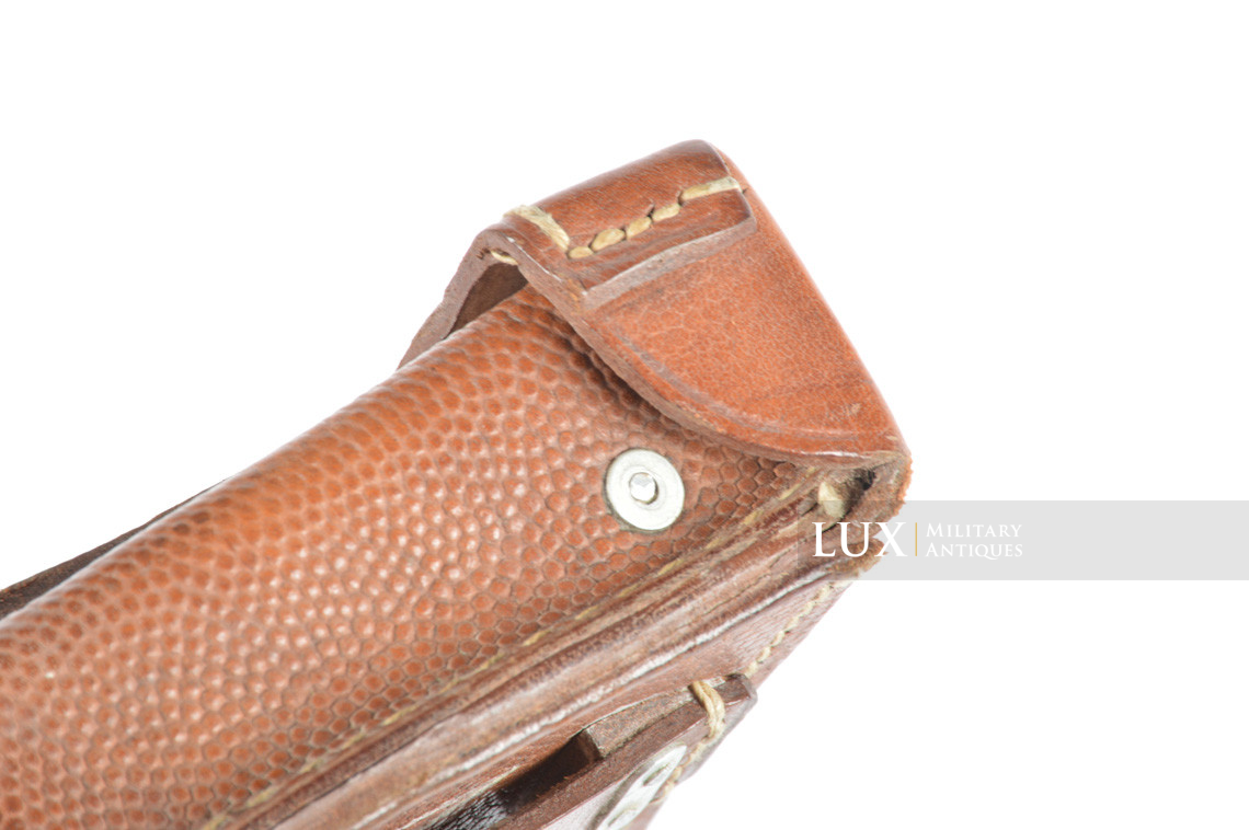 Unissued early war German K98 ammunition pouch - photo 10