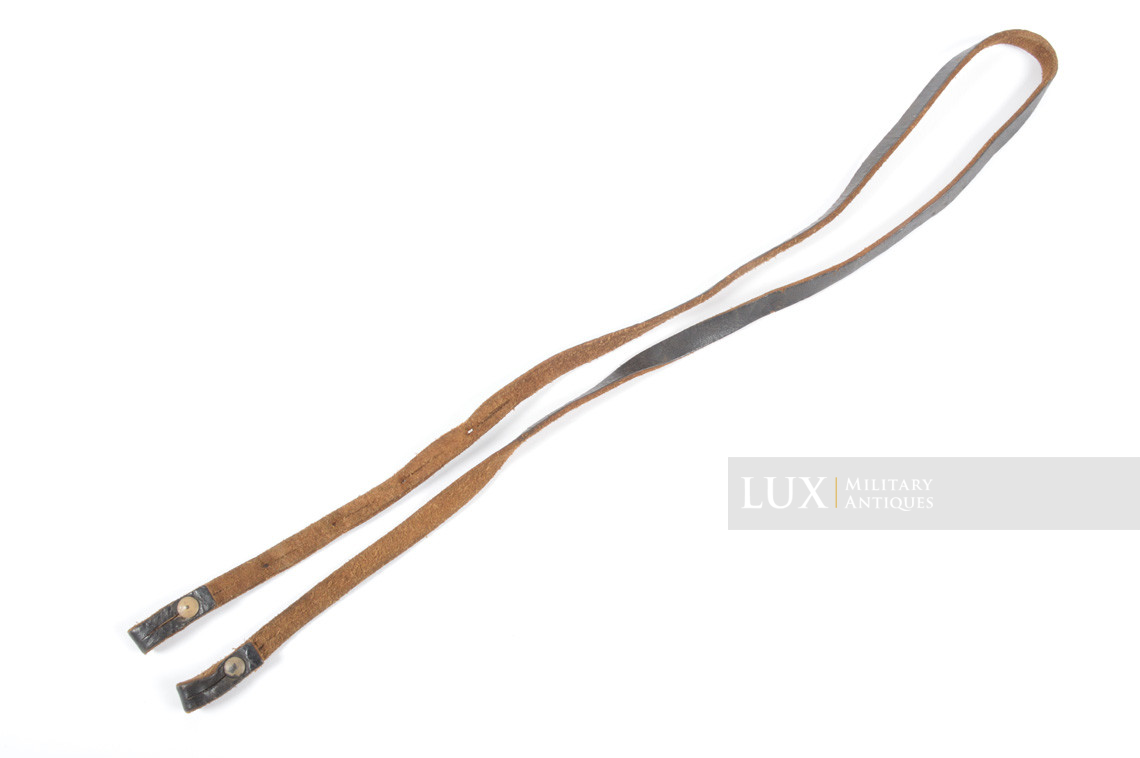 Late war German binocular leather neck strap - photo 9