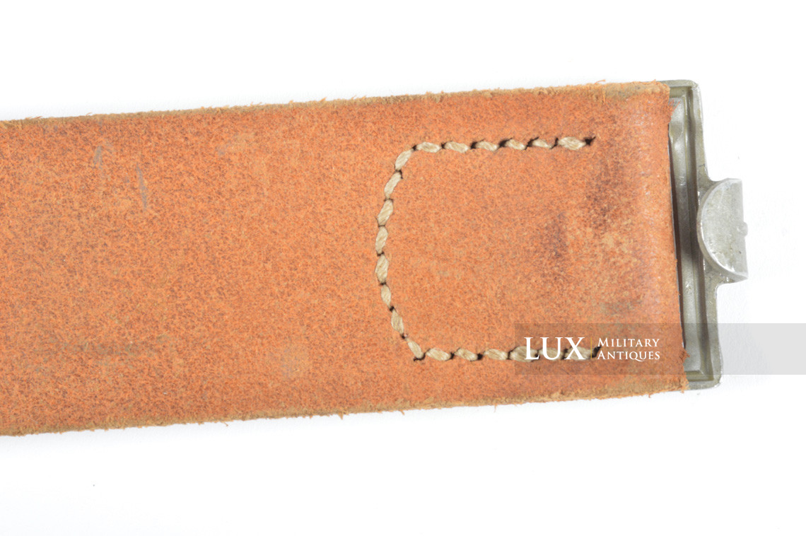 Unissued early German leather belt in natural brown leather, « 1939 » - photo 9