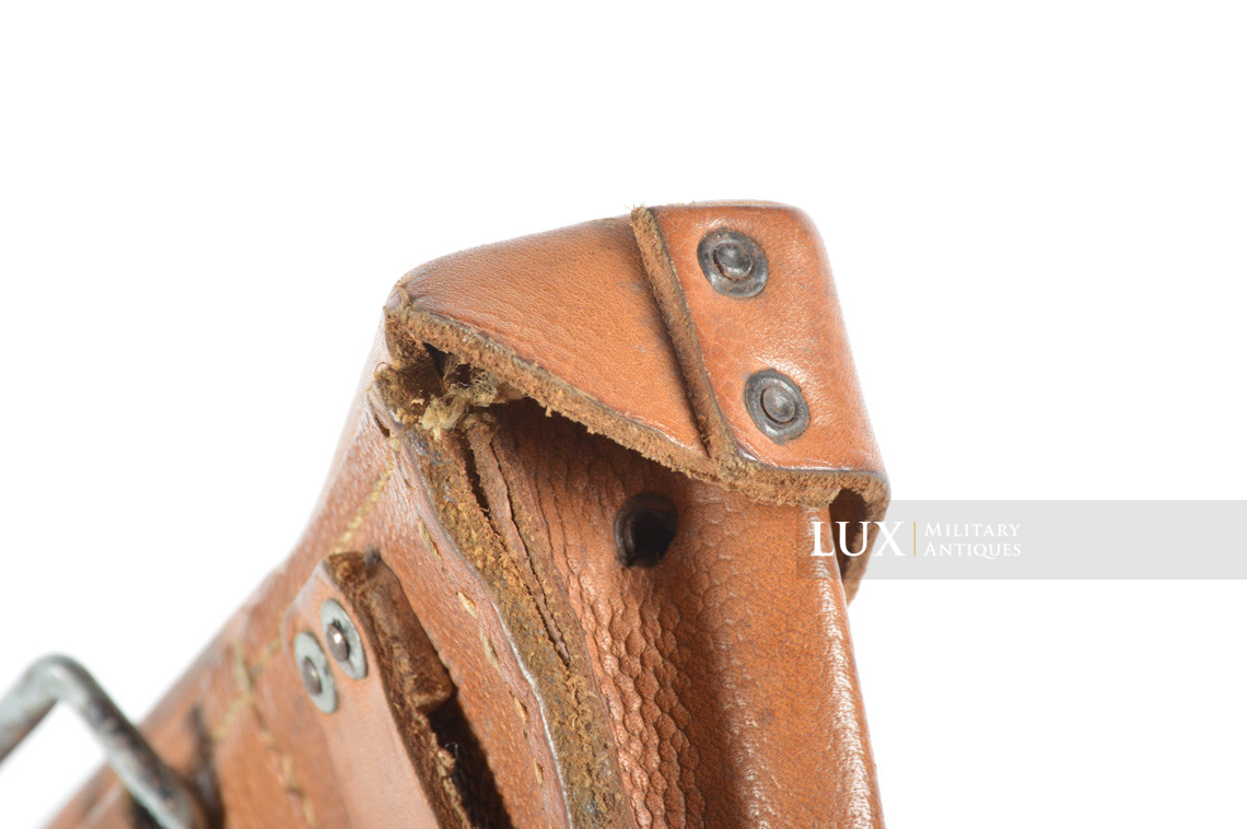 Matching pair of late war k98 ammunition pouches, RBNr « 0/0396/0027 » - photo 20
