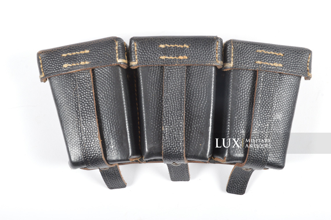 Unissued matching pair of late war k98 ammunition pouches, « cky44 » - photo 8