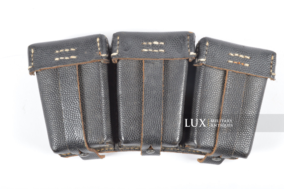 Unissued matching pair of late war k98 ammunition pouches, RBNr « 0/0215/0304 » - photo 8