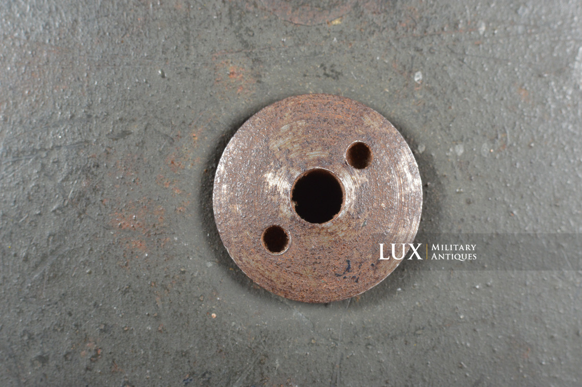 Late war M38 German Paratrooper combat helmet, « ckl68 » - photo 19