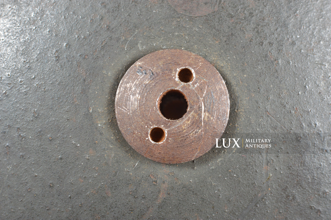 Late war M38 German Paratrooper combat helmet, « ckl68 » - photo 21