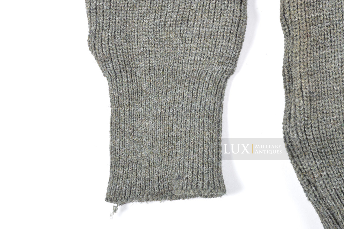 Late-war German issued « turtle-neck » sweater  - photo 14
