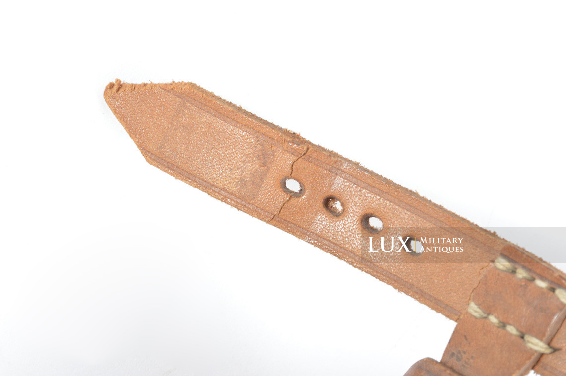 Unissued German K98 Mauser rear sight cover, « bml/1942 » - photo 16