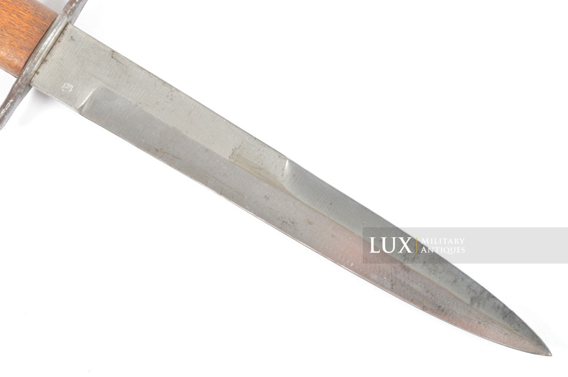 German Luftwaffe fighting knife, « Luftamt 6 » - photo 11