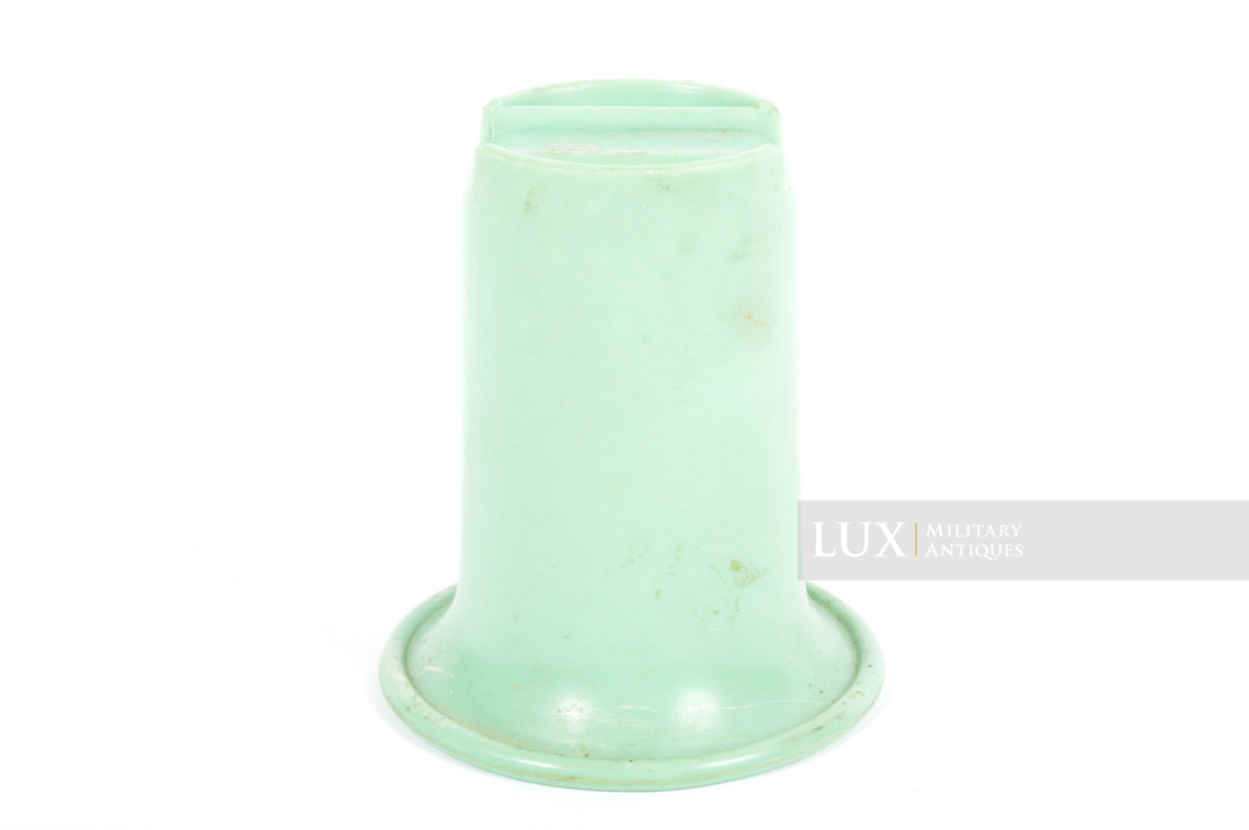 German green bakelite canteen cup - Lux Military Antiques - photo 8