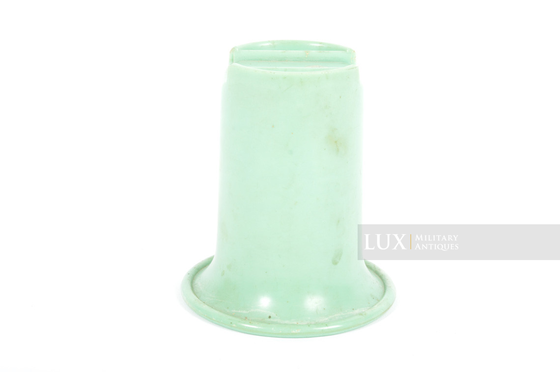 German green bakelite canteen cup - Lux Military Antiques - photo 10