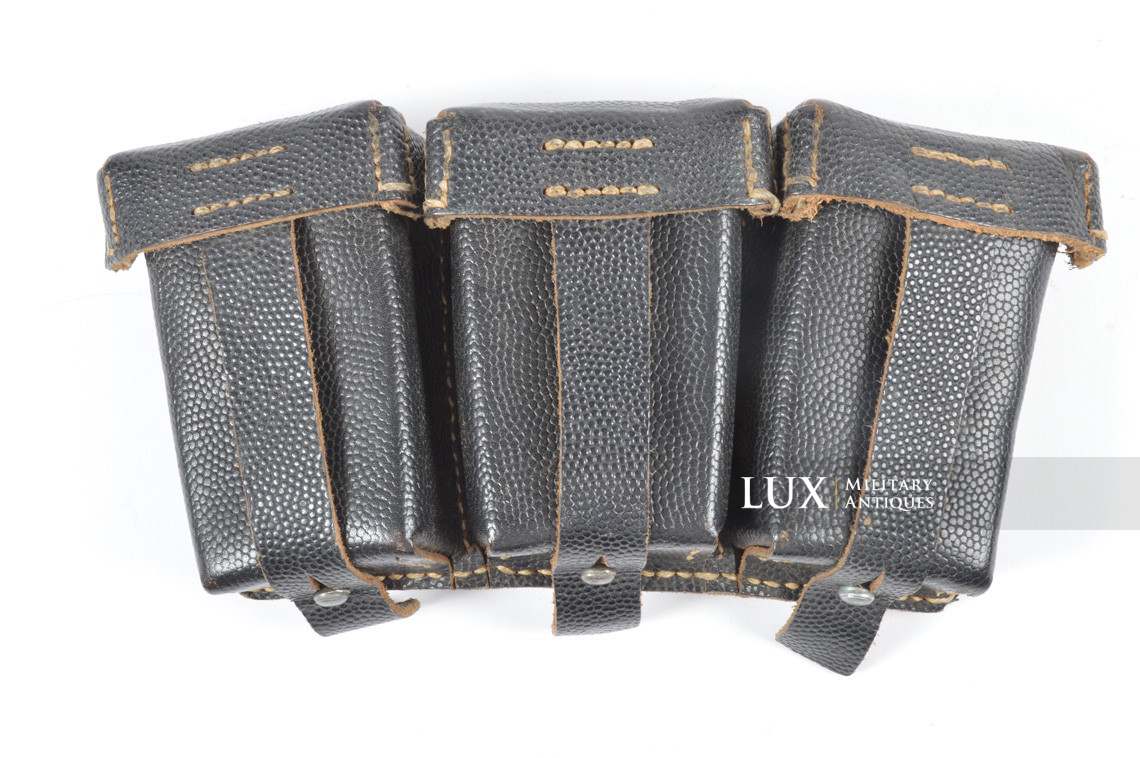 Unissued matching pair of late war k98 ammunition pouches, RBNr « 1/0390/0115 » - photo 16