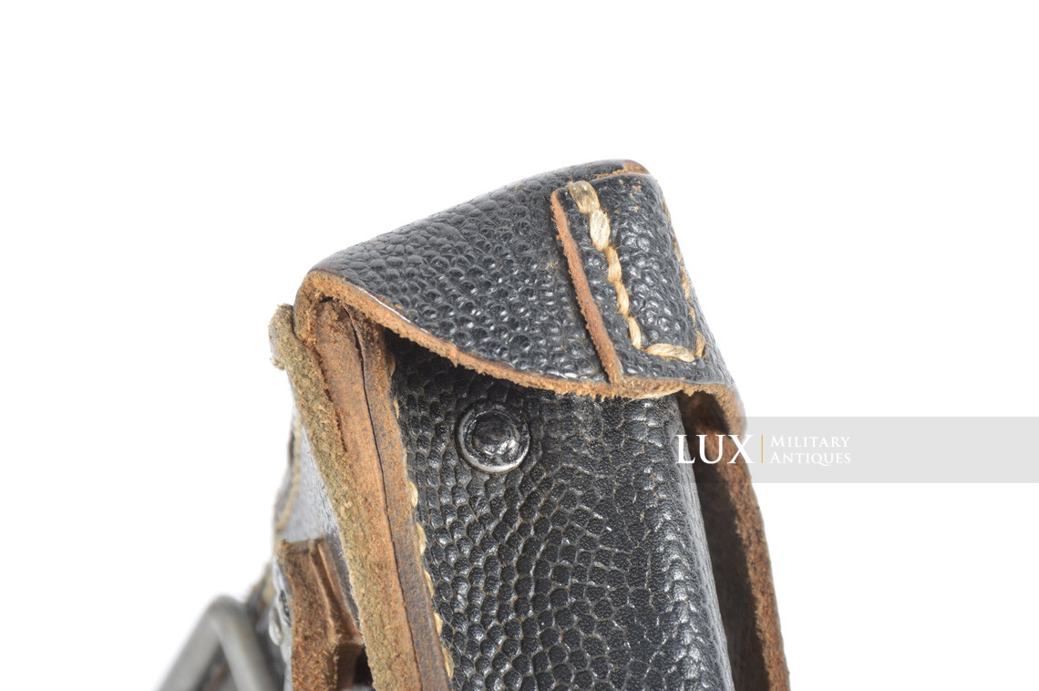 Unissued matching pair of late war k98 ammunition pouches, RBNr « 1/0390/0115 » - photo 22