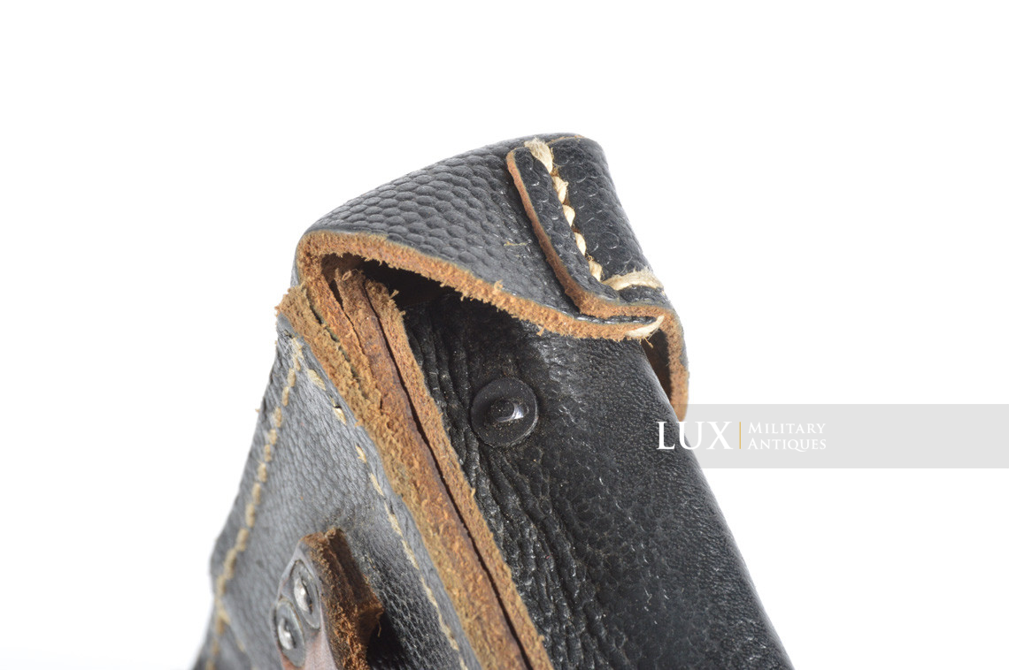 Unissued matching pair of late war k98 ammunition pouches, RBNr « 1/0390/0115 » - photo 15