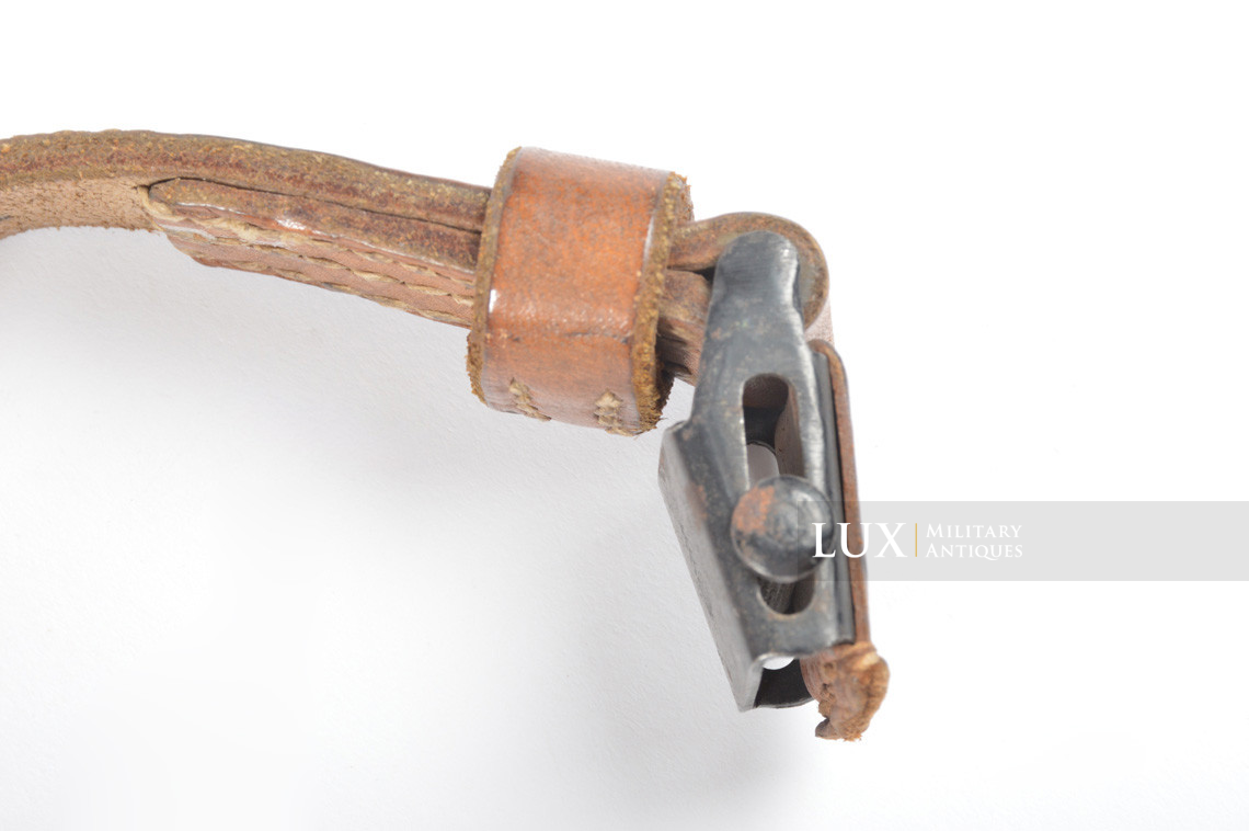 Unissued early German MP38/40 natural brown leather sling, « jvf1941 » - photo 12