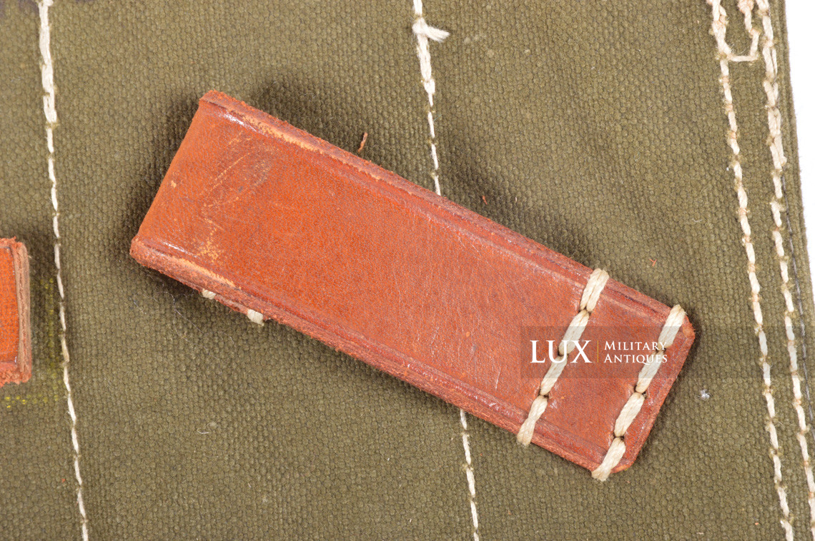 Rare unissued pair of late-war MP38/40 pouches, « gmn1943 » - photo 16