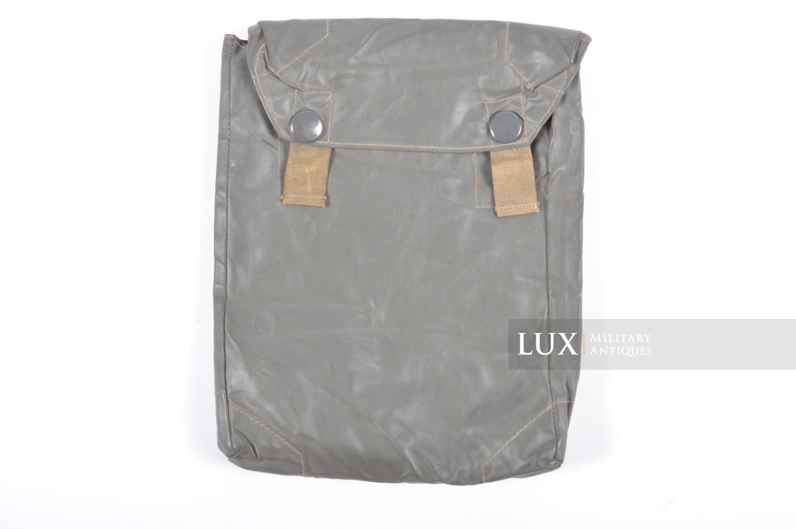 Early German anti-gas cape pouch - Lux Military Antiques - photo 4