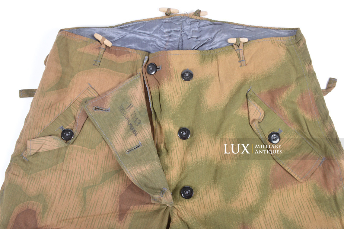 Unissued German Heer / Luftwaffe tan & water pattern winter camouflage combat pants, « 1943 » - photo 21